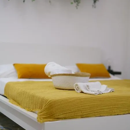 Гостевой дом Archi Bianchi Чефалу